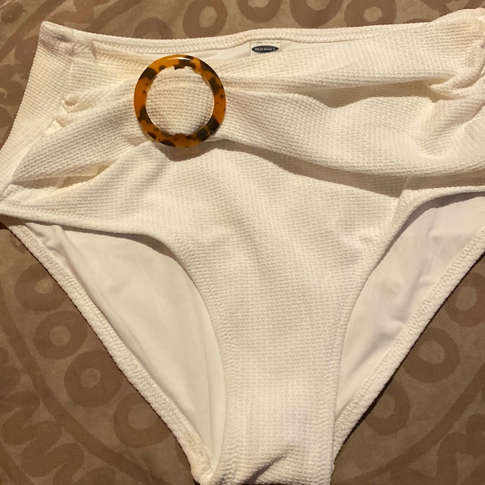 Brand new hi waisted textures bikini bottom.  Size M